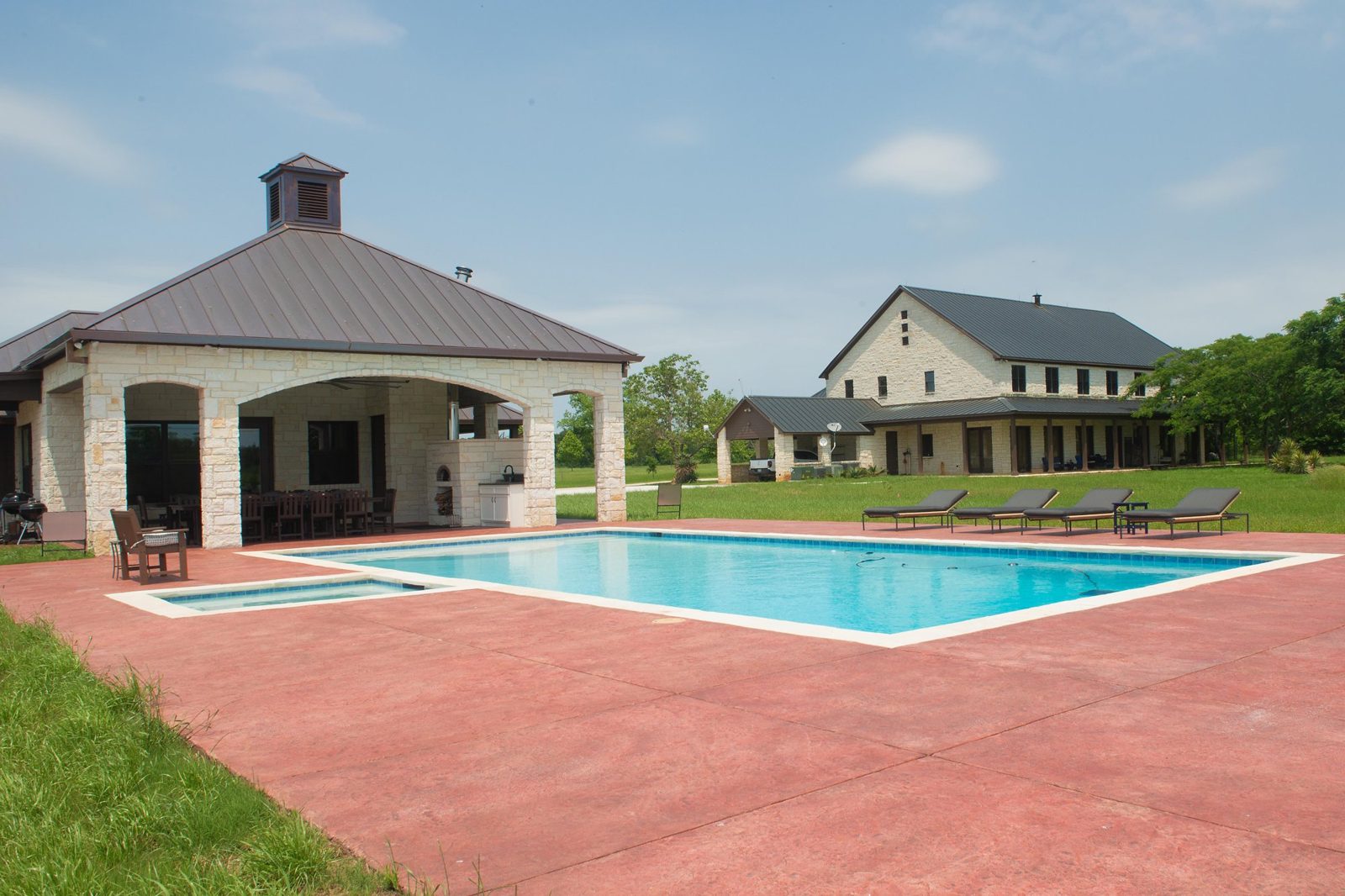 Pool and hot tub at the lodge
